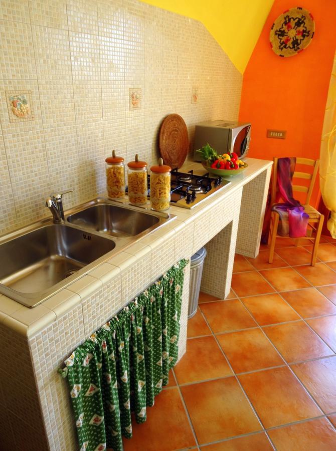 Bed and Breakfast Bb Doliahouse Dolianova Экстерьер фото